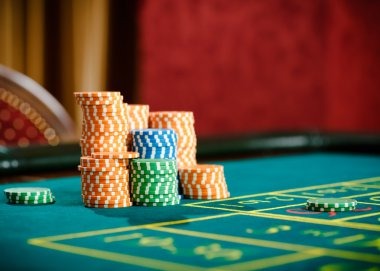 Bandar Poker hand in progress notification on onictoto mobile